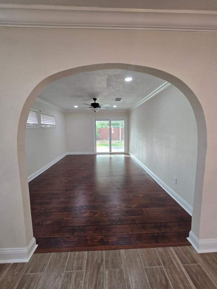 719 Burke Rd - Photo 2 of 15