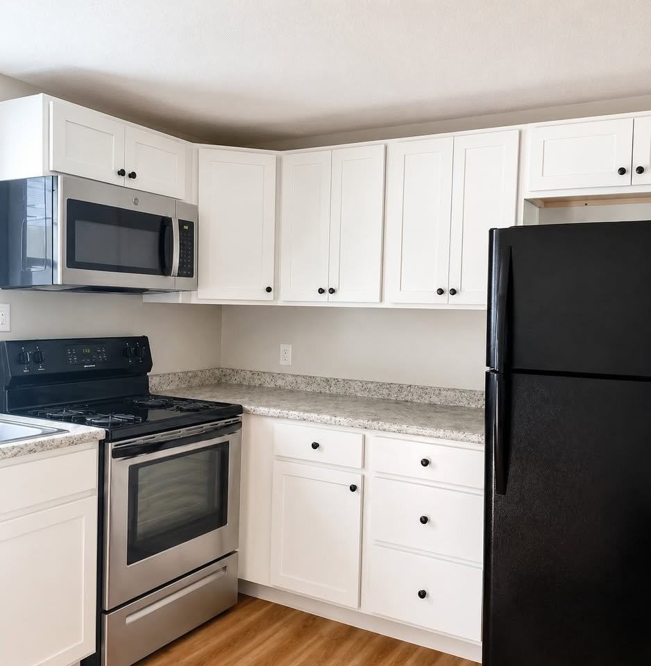 98B Burnell Dr - Photo 6 of 11