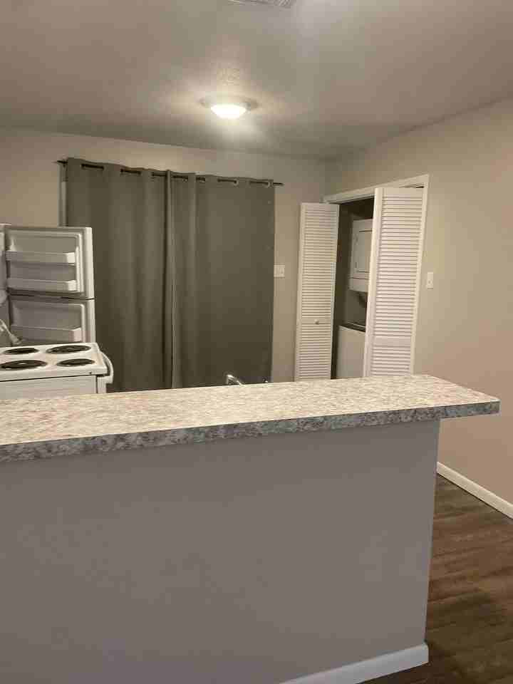 306 Powers St #A - Photo 3 of 14