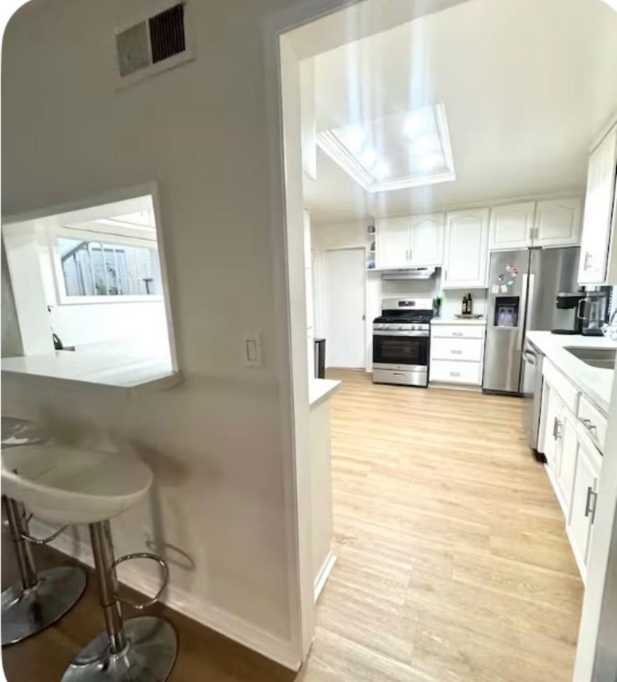 12027 Hammack St #1 - Photo 3 of 15