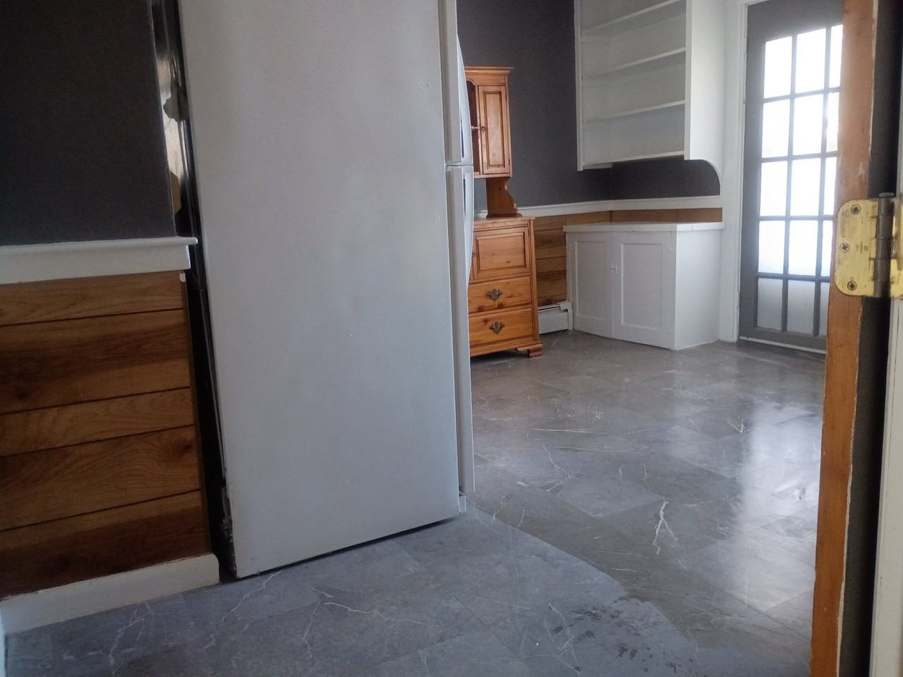 26 Hale St #3L - Photo 2 of 12