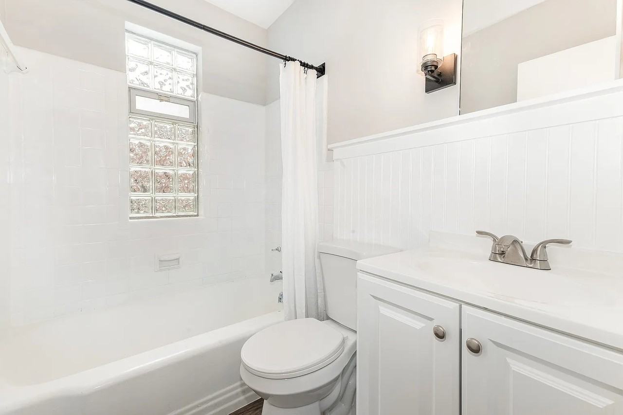 1607 Asmann Ave #8 - Photo 7 of 12