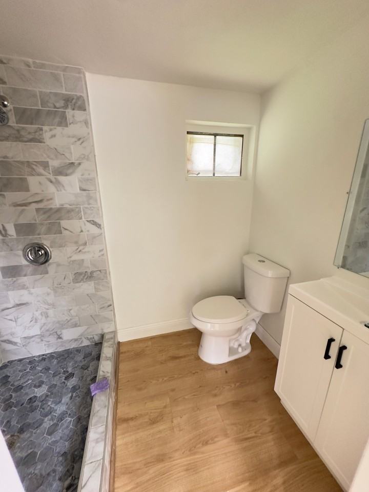 176 E Yeomans Ave - Photo 6 of 10