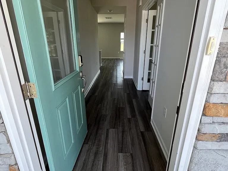272 Potomac River St - Photo 4 of 13