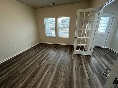 272 Potomac River St - Photo 5 of 13