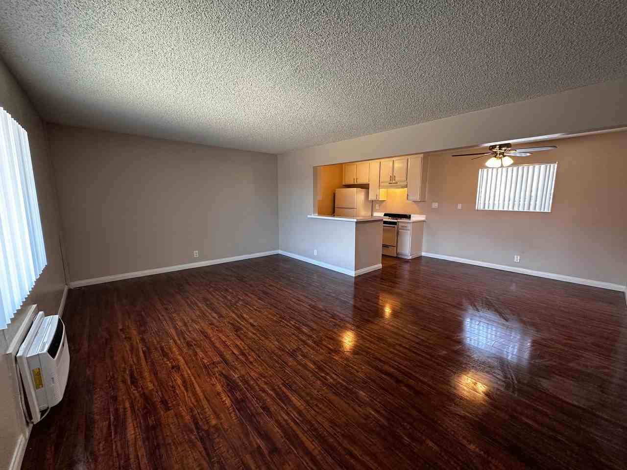 5130 N Glendora Ave #3 - Photo 3 of 8