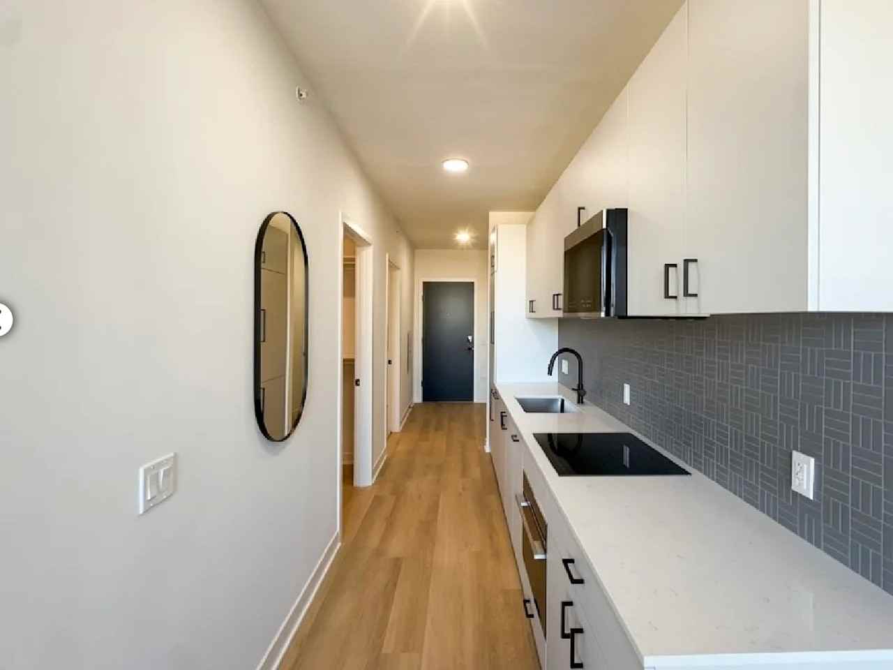 1001 W Grand Ave - Photo 5 of 15