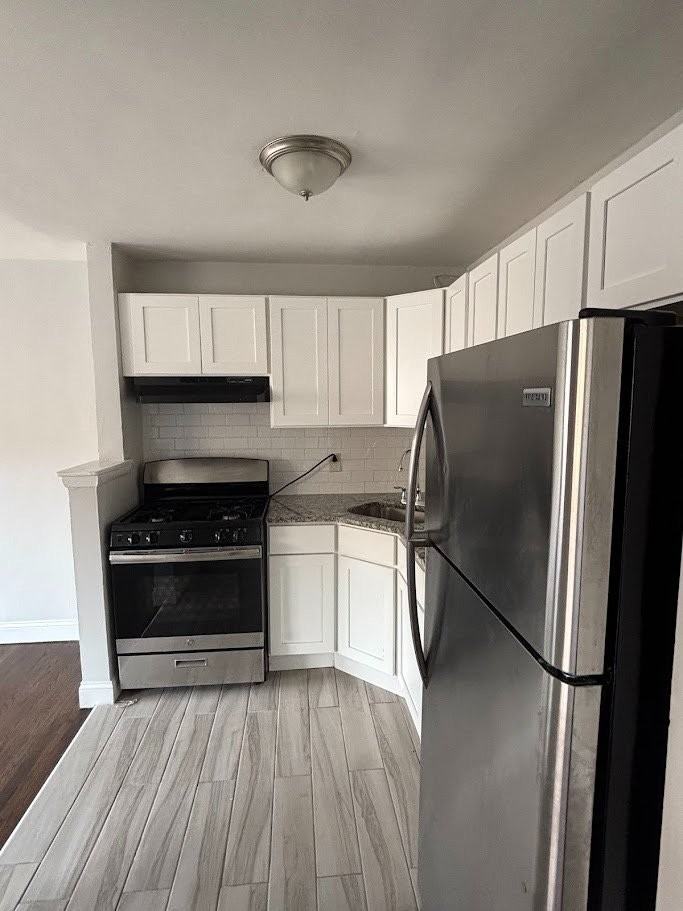 538 W 7th St - Photo 2 of 15