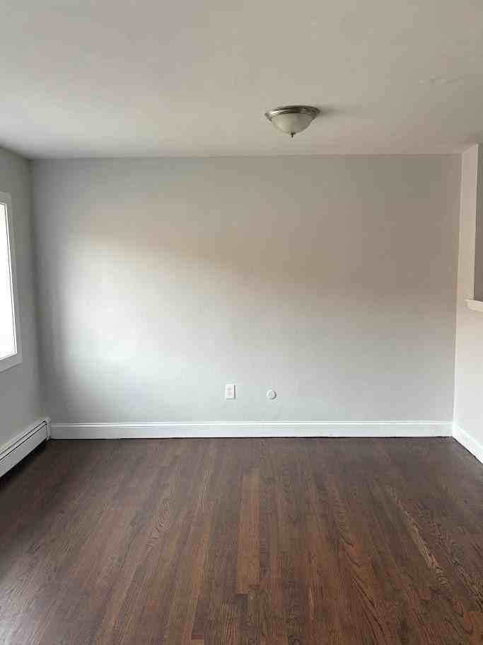 538 W 7th St - Photo 3 of 15