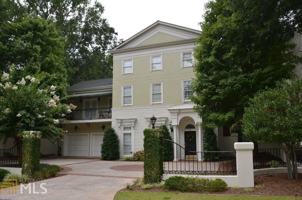 featured image of 105 St Andrews Sq