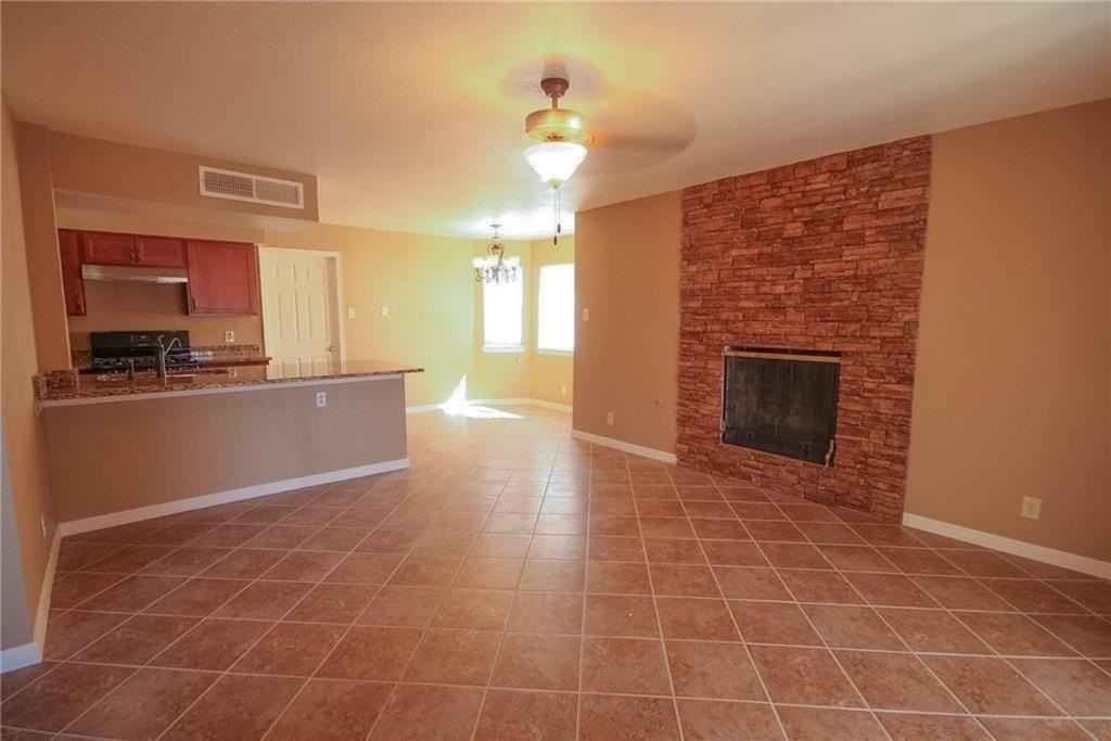 10804 Gloster Ct - Photo 7 of 22