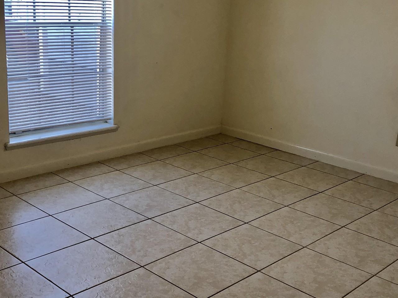6633 Amposta Dr #B - Photo 6 of 27