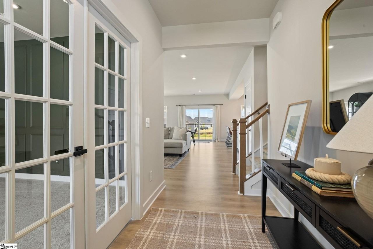680 Lady Fern Dr - Photo 5 of 45