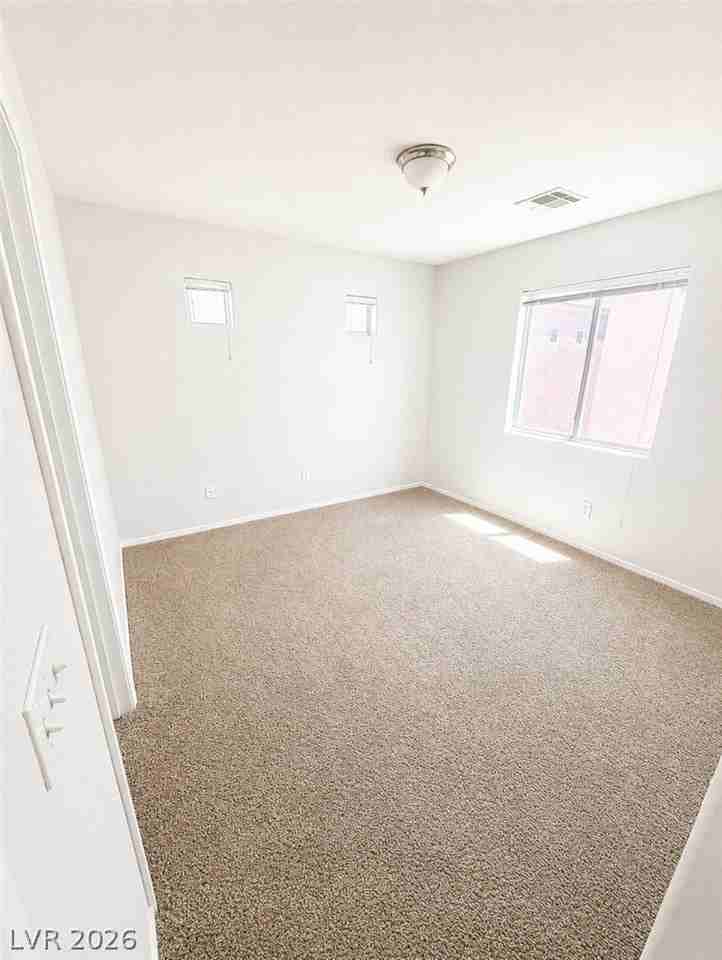 6037 Aripeka St - Photo 7 of 10