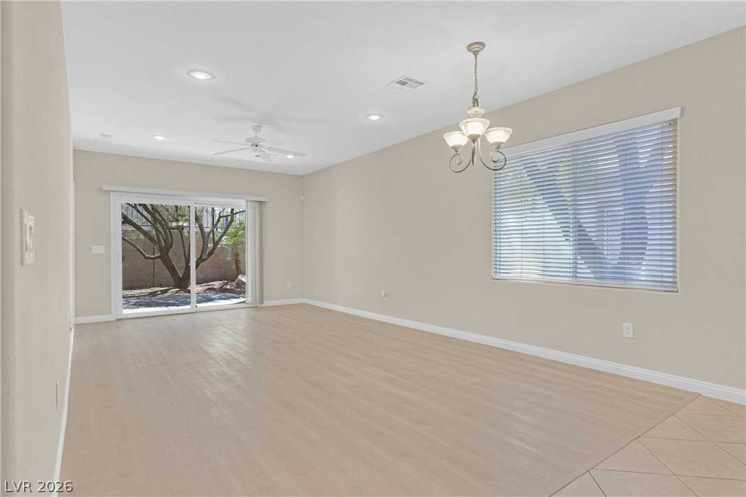 2407 Jada Dr - Photo 6 of 42