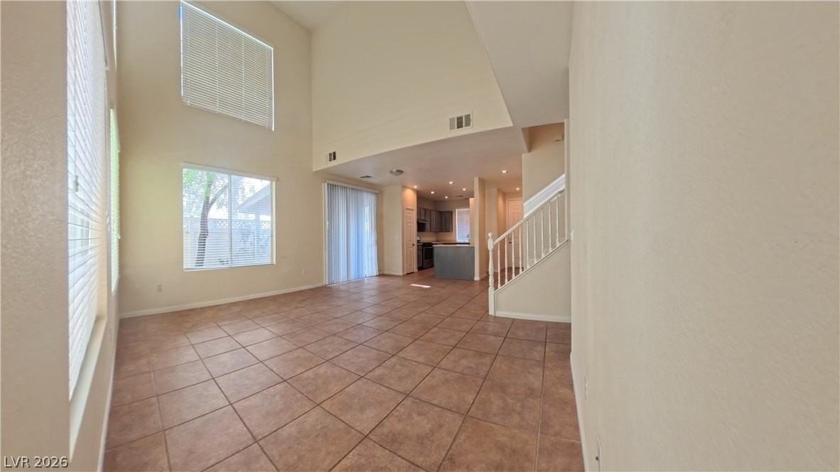 6252 Glimmering Light Ave - Photo 6 of 50