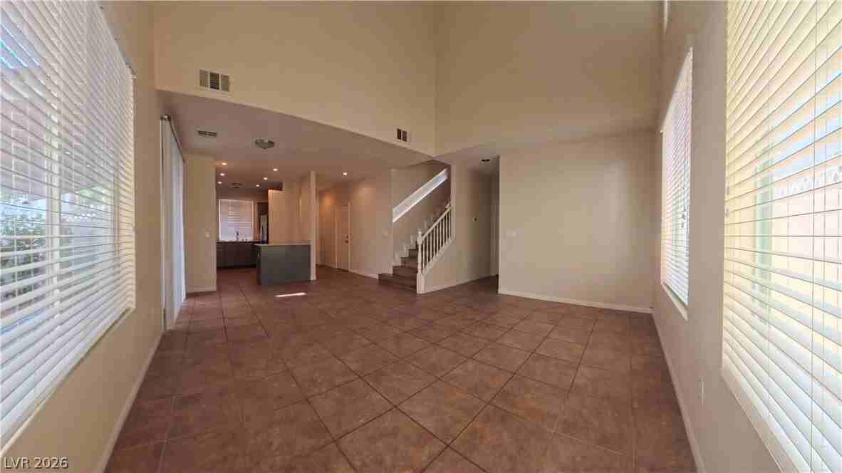 6252 Glimmering Light Ave - Photo 7 of 50