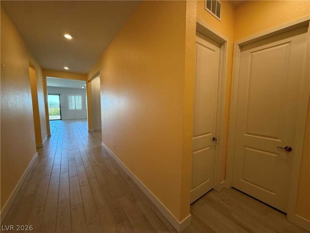324 Forsyth Park St - Photo 5 of 50