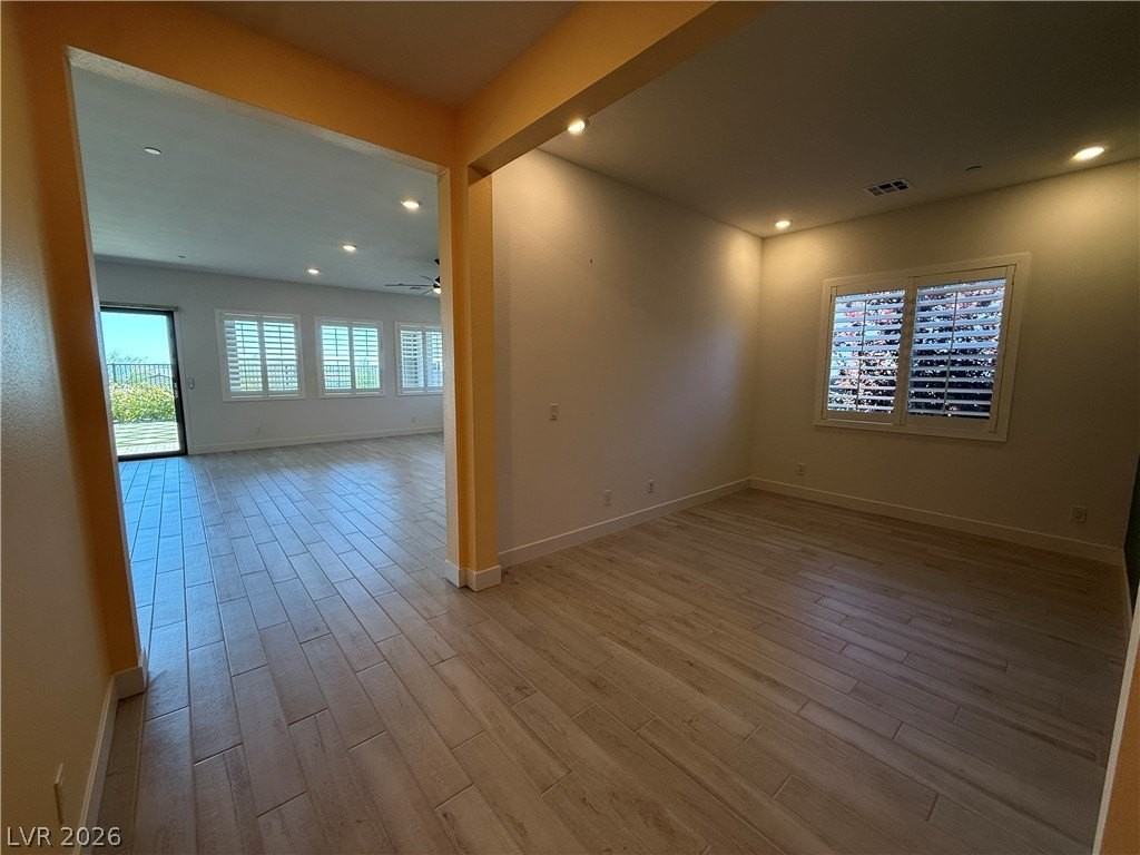 324 Forsyth Park St - Photo 6 of 50