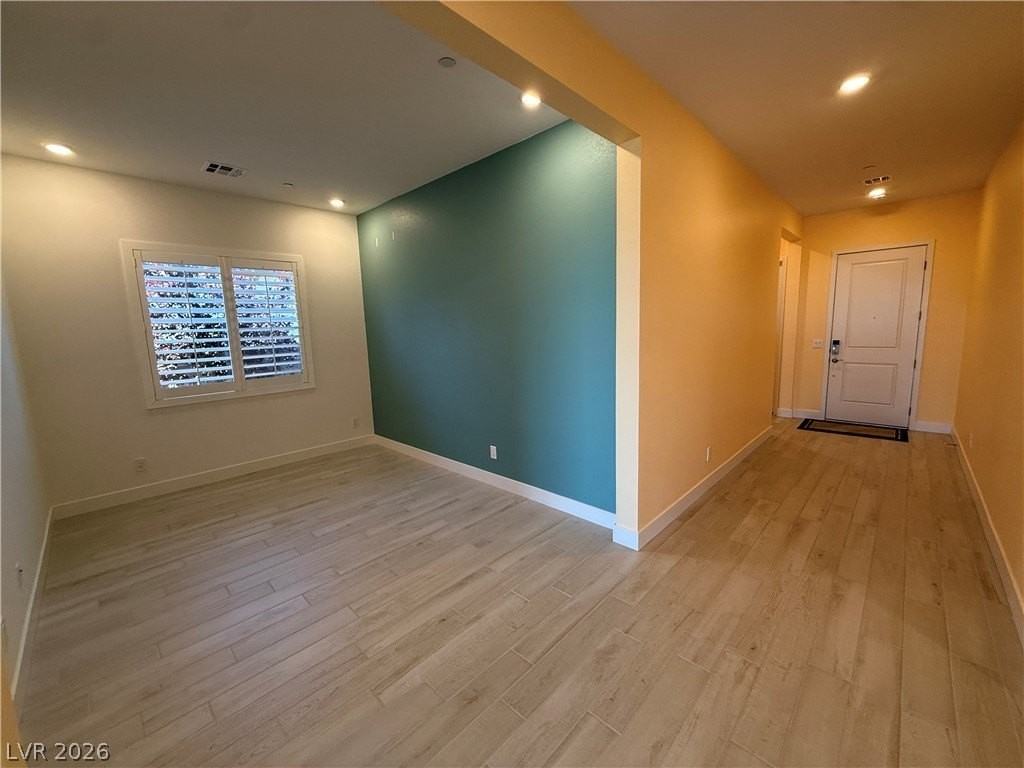 324 Forsyth Park St - Photo 7 of 50