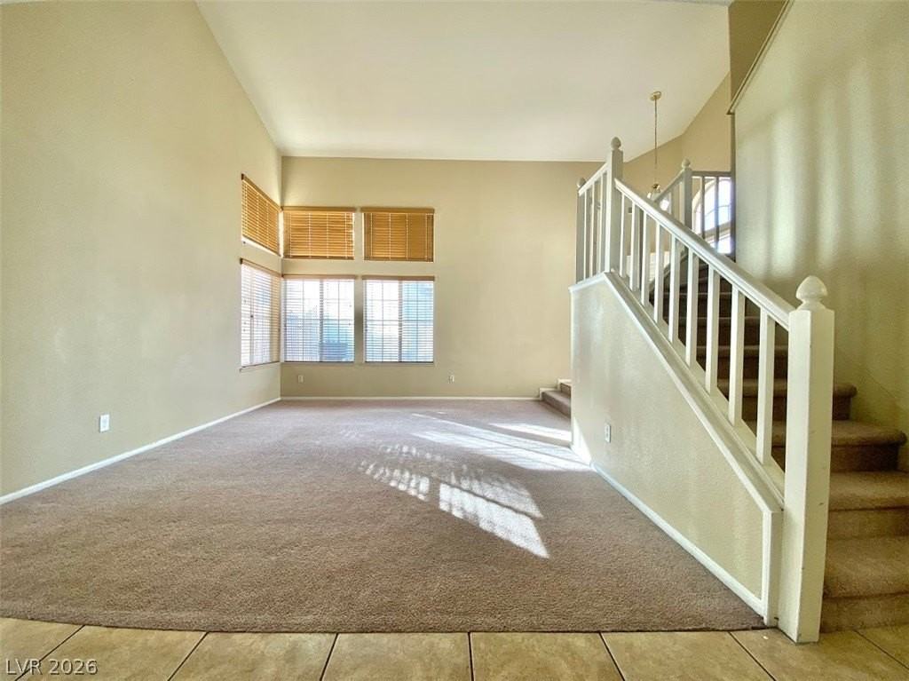 8009 Dover Shores Ave - Photo 5 of 34