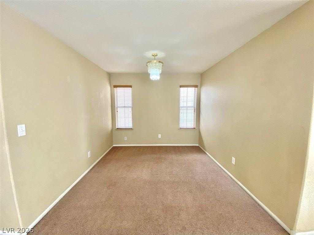 8009 Dover Shores Ave - Photo 7 of 34