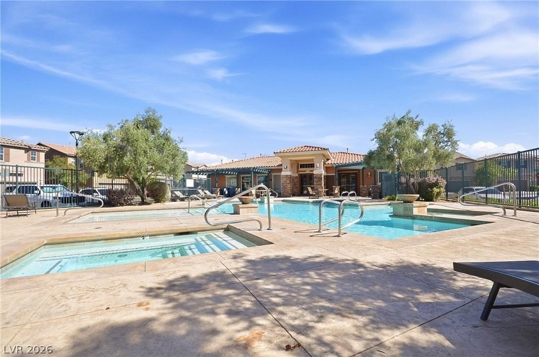 11320 Nalleta Springs St - Photo 4 of 33