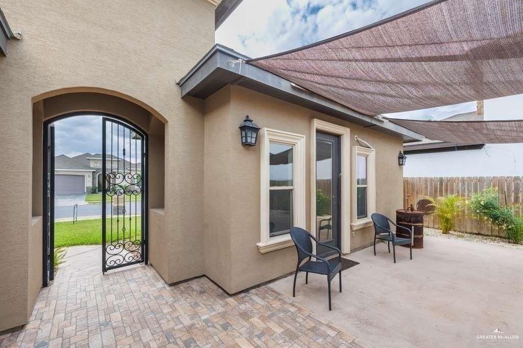 4012 Santa Fe St - Photo 2 of 20