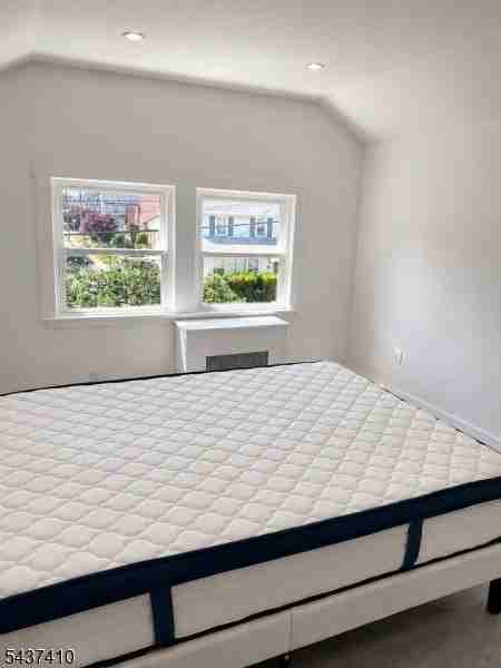 1023 Adams Ave - Photo 4 of 4