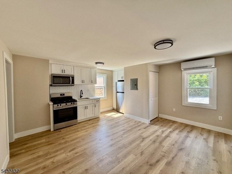 196 Spring St #3 - Photo 2 of 10