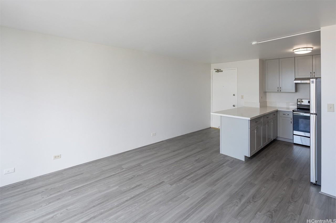 785 Kinau St #302 - Photo 3 of 15