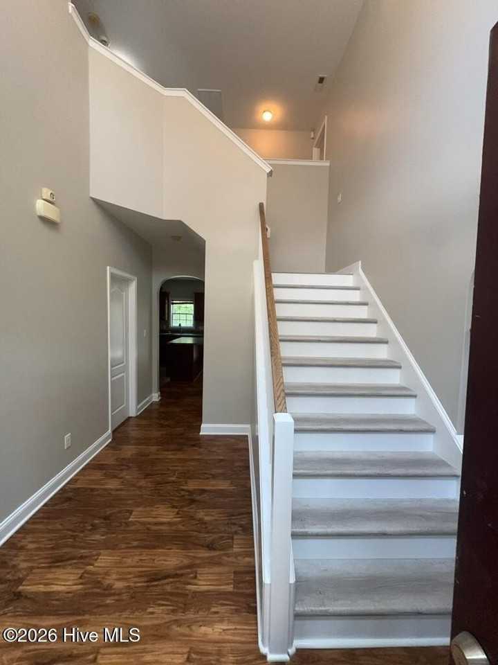 161 Marina Wynd Way - Photo 3 of 28