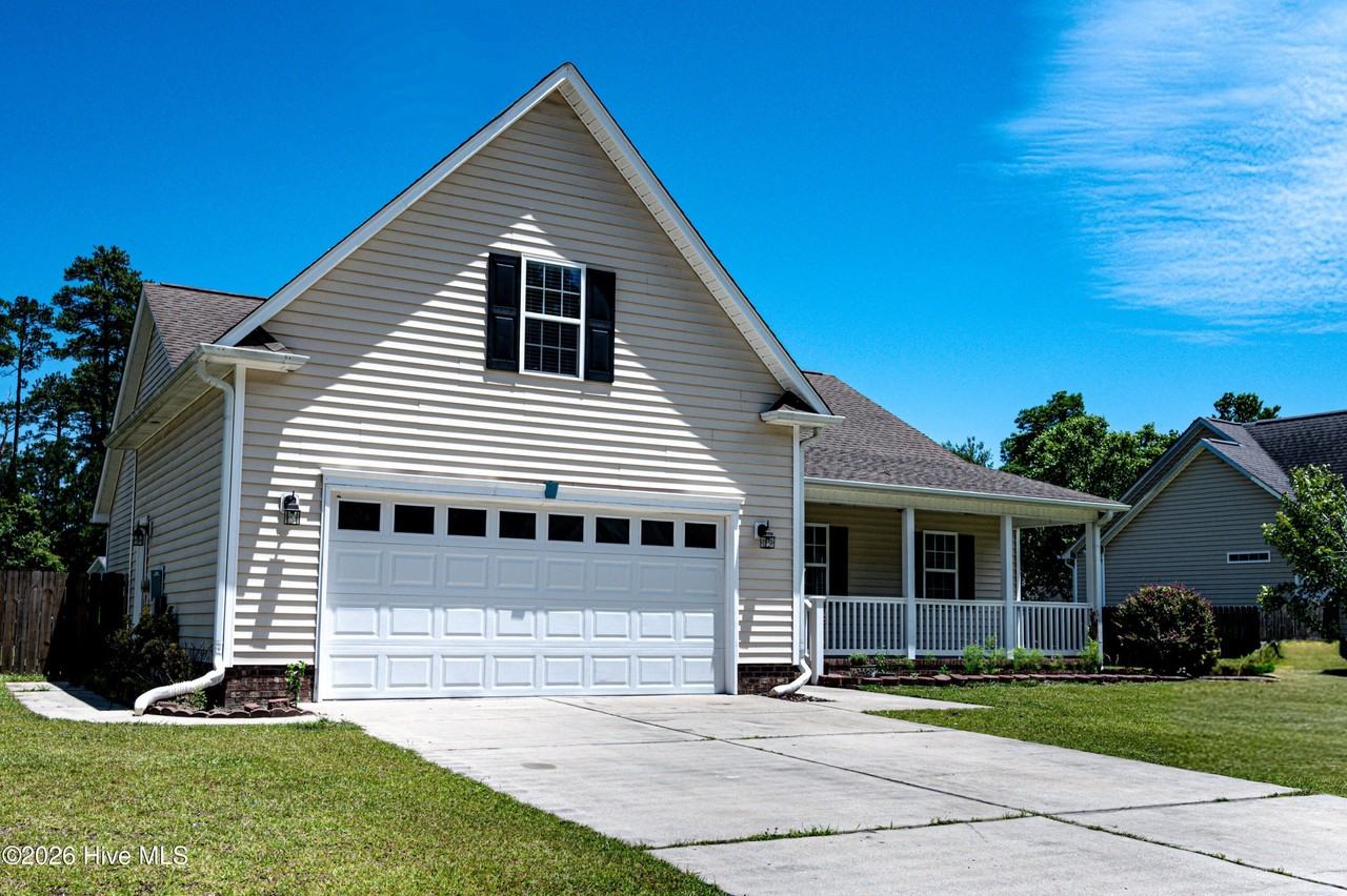 202 Croatan Woods Dr - Photo 3 of 27