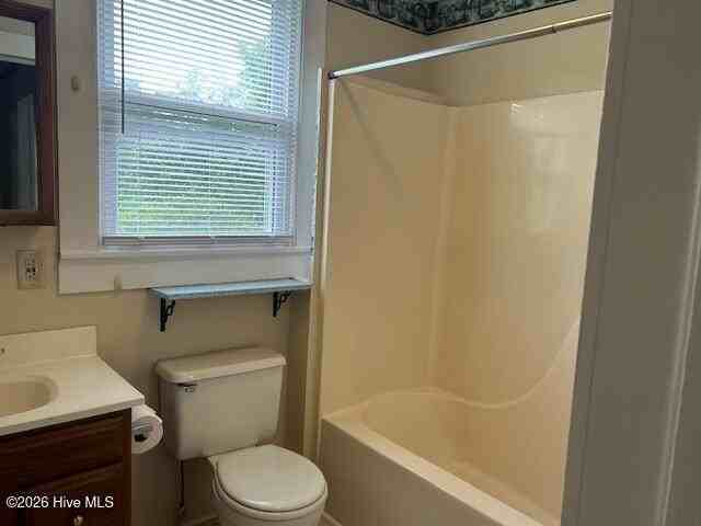 115 E Station St - Photo 6 of 15