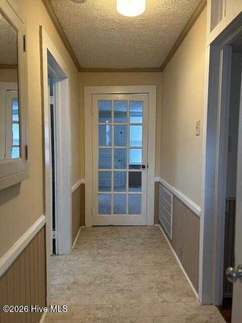 115 E Station St - Photo 7 of 15