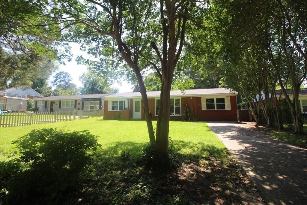 818 Ona Dr - Photo 2 of 34