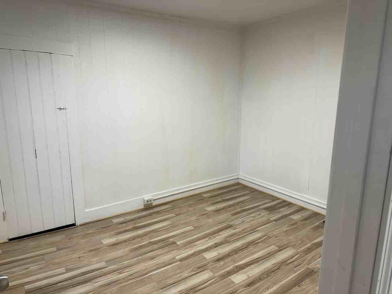 270 S Main St #4 - Photo 5 of 9