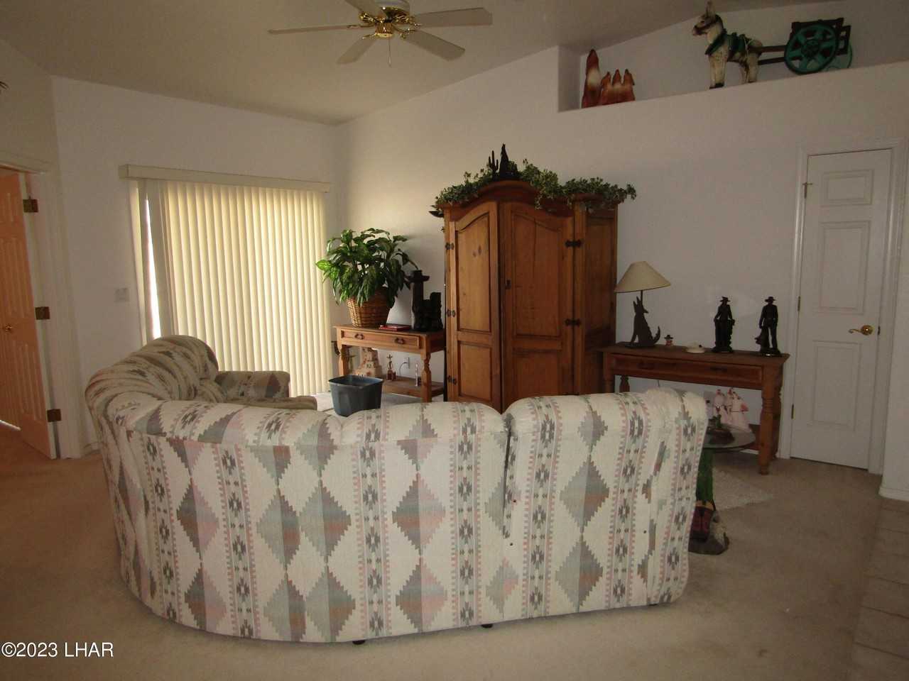 3221 Star Dr - Photo 4 of 25