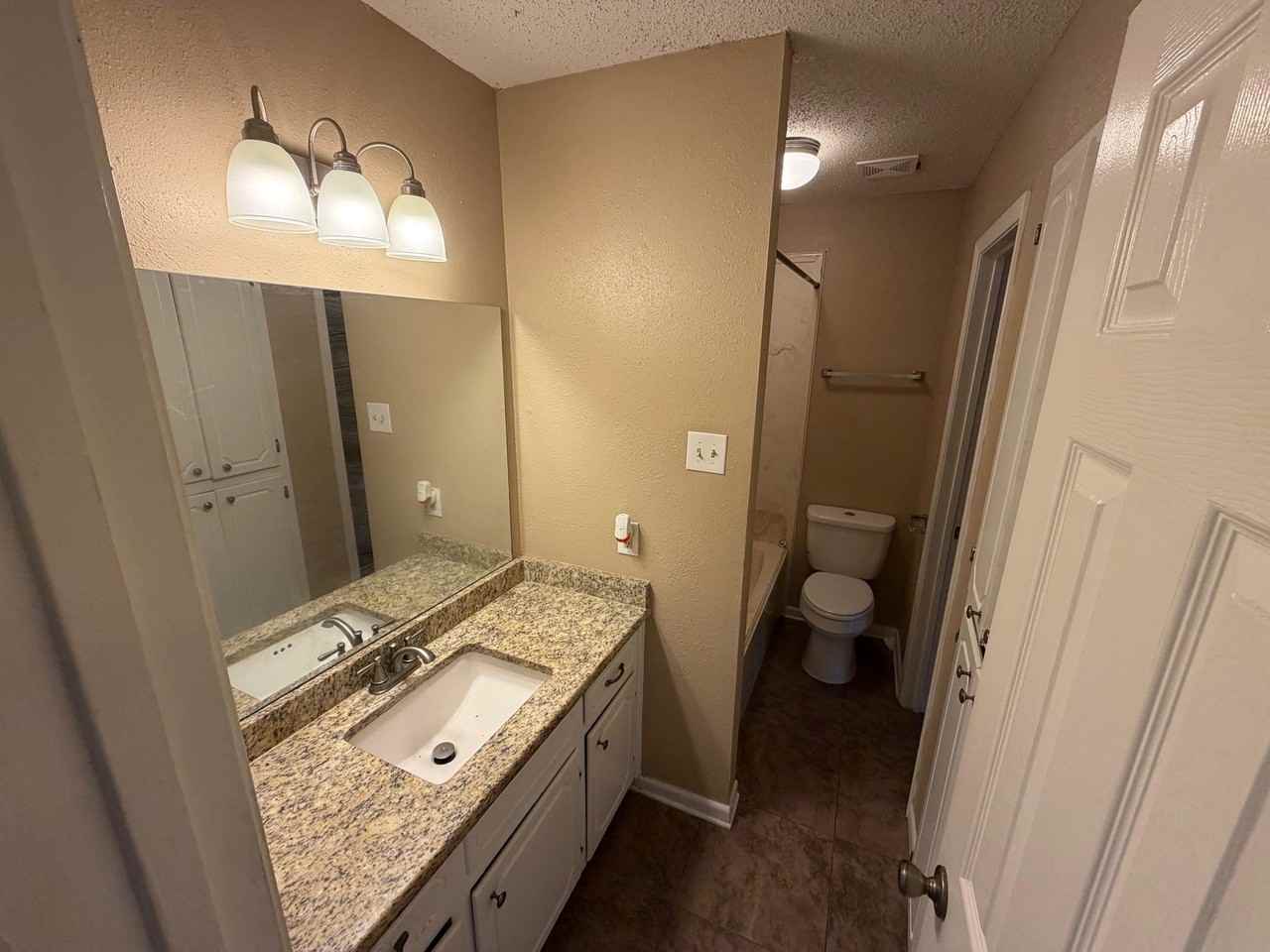 3411A Denson Dr - Photo 7 of 8