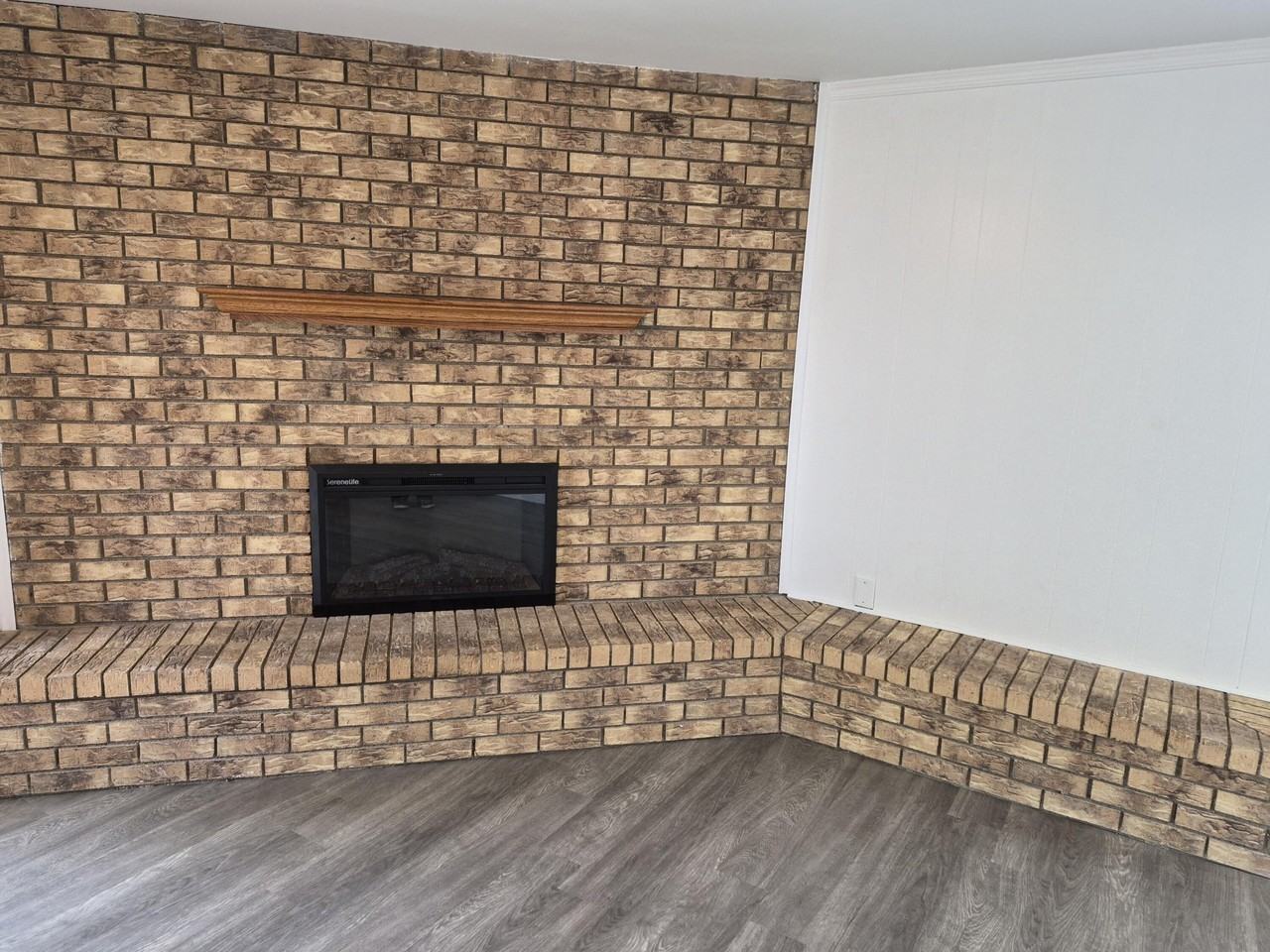 4815 8th St - Photo 6 of 30