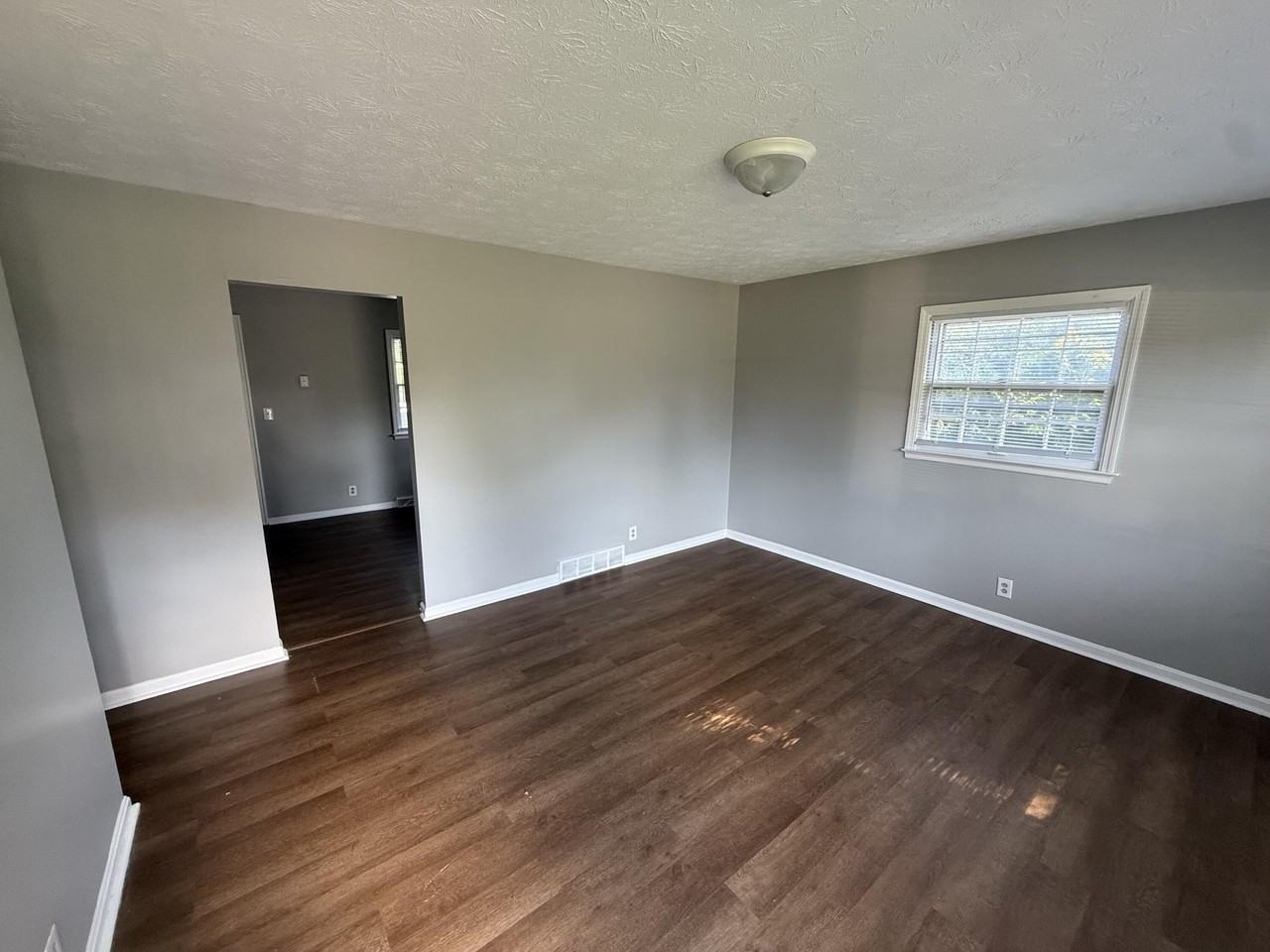 3612 River Park Dr - Photo 3 of 17
