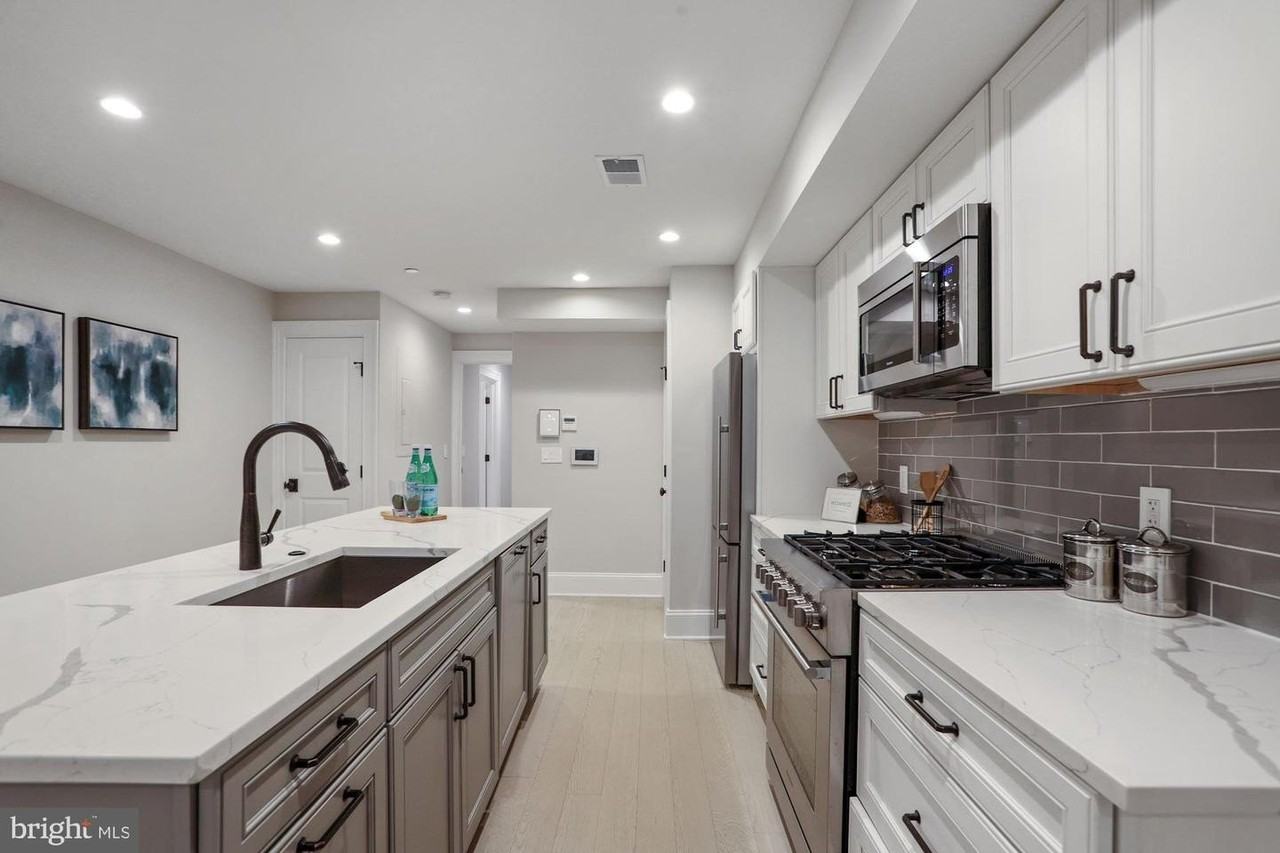 1310 Vermont Ave Nw - Photo 5 of 15
