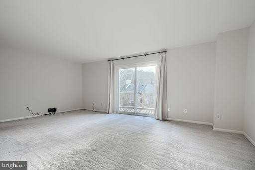 16 Castlehill Ct - Photo 6 of 34