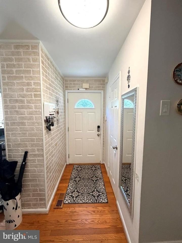 6332 Teakwood Ct - Photo 2 of 28