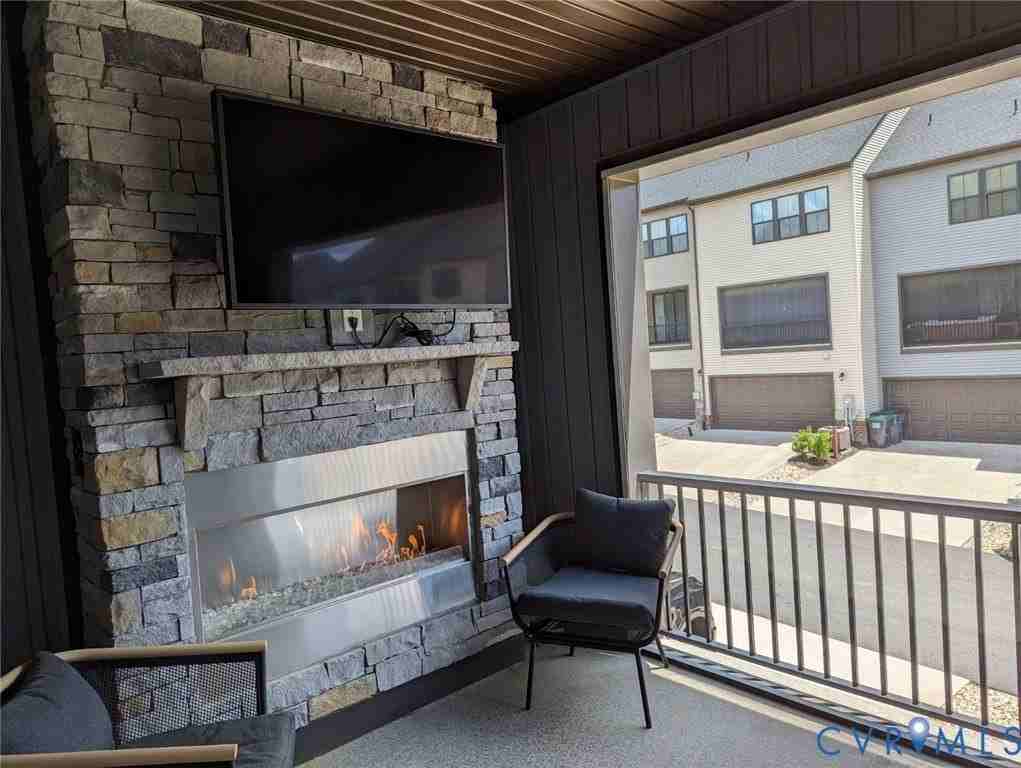 14317 Revelry Blvd - Photo 6 of 12