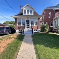 1814 W Highland St #1 - Photo 1 of 1