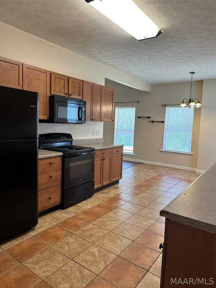 1656 Jones Corner Rd - Photo 4 of 12