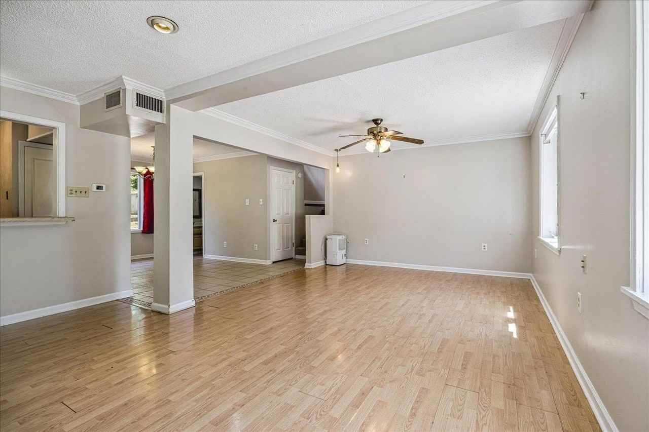 1532 Christine Cv - Photo 7 of 27