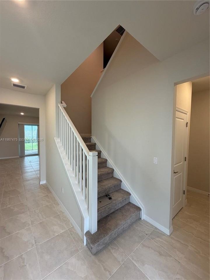 12251 Sw Periwinkle Ct #368 - Photo 4 of 30