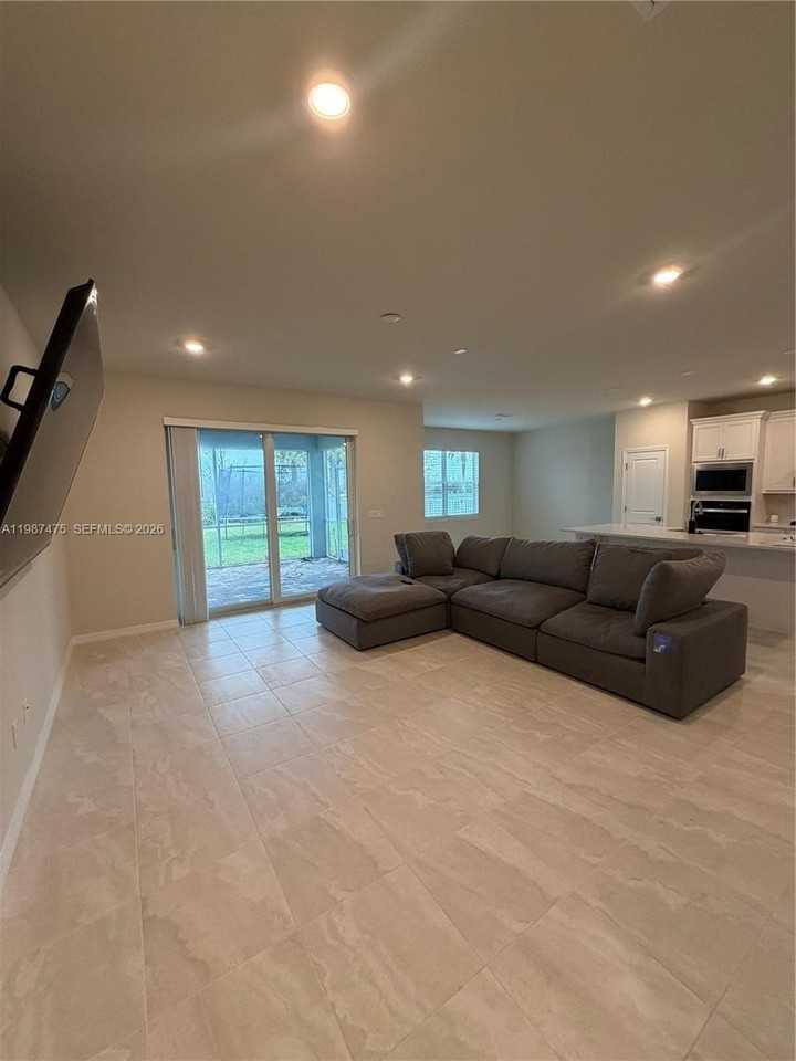 12251 Sw Periwinkle Ct #368 - Photo 5 of 30